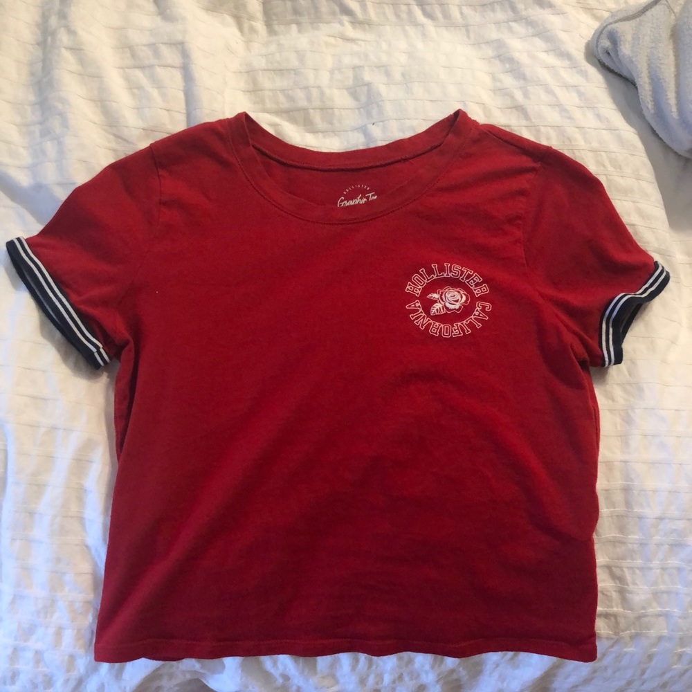 Hollister t-shirt